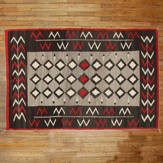 Southwest Navajo Indian Rug - C3755C